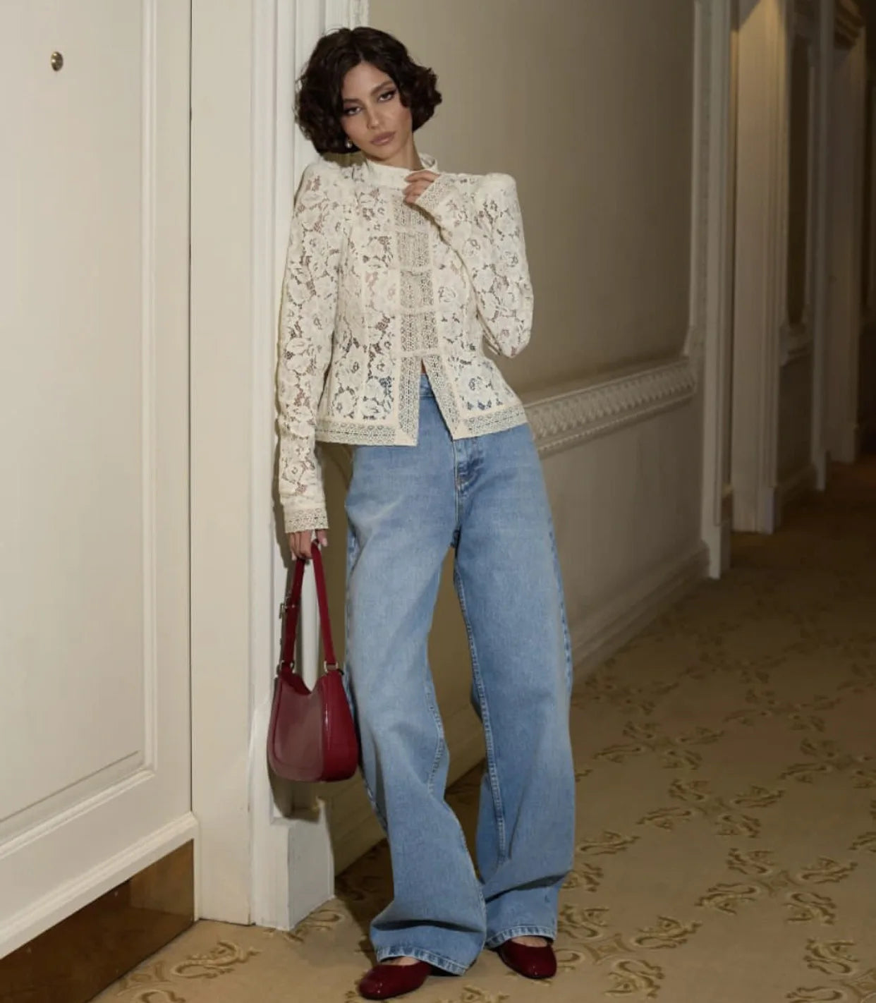 FONTAINE LACE BLOUSE