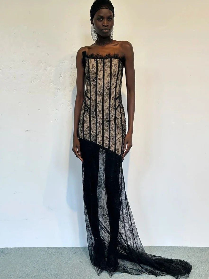 VENI LACE MAXI DRESS