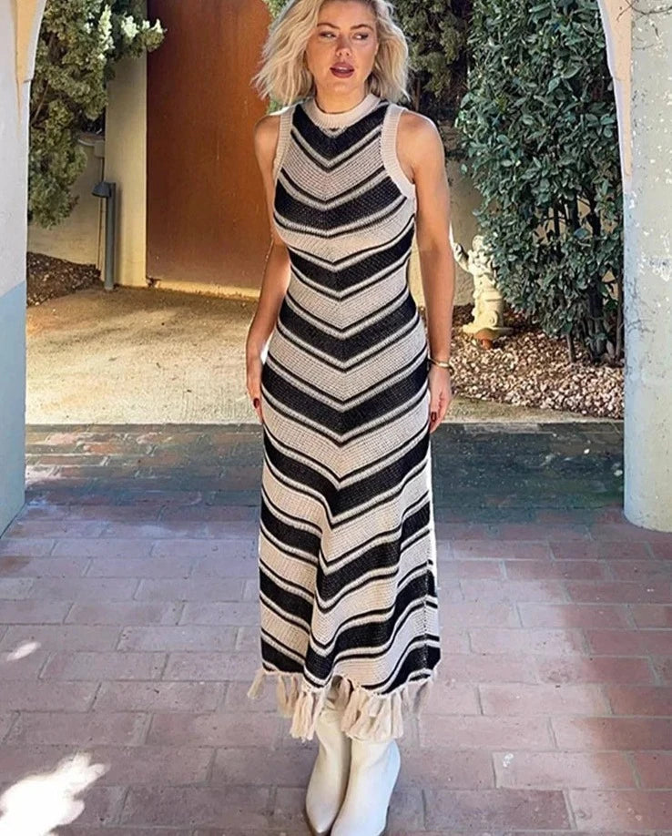 EVE KNITTED MAXI DRESS